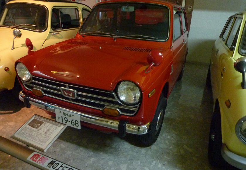 単車のエンジンを載せました ホンダn360 1968年式 昭和43年 日本自動車博物館