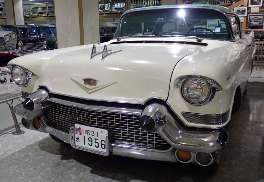 アメリカを代表するお洒落なクーペ キャディラック６２クーペ ド ヴィル 米 １９５６年型 日本自動車博物館